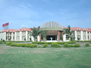 tryewrsthfyjbknmuyttes